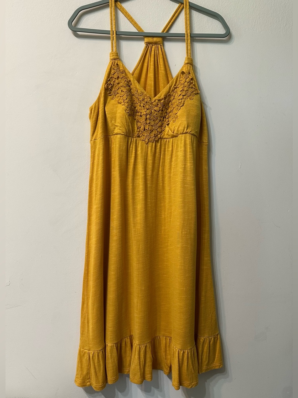 Yellow V-Neck Sundress Lace Ruffle Hem Spaghetti Strap Adjustable Strappy L